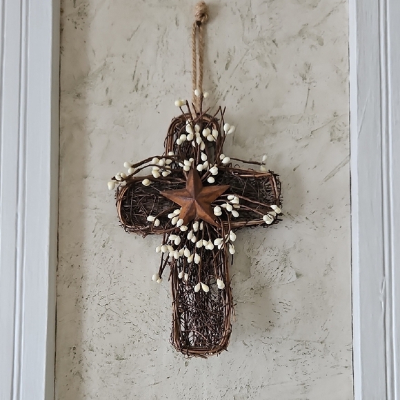 Rustic Wicker Cross with Star and White Accents - Picture 1 of 7
